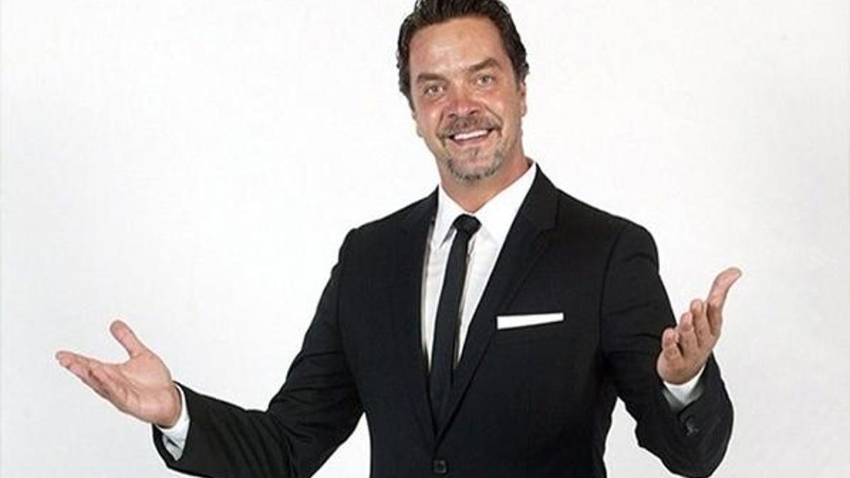 Beyaz Show bu akşamki konukları kimler? (17 Kasım Cuma)