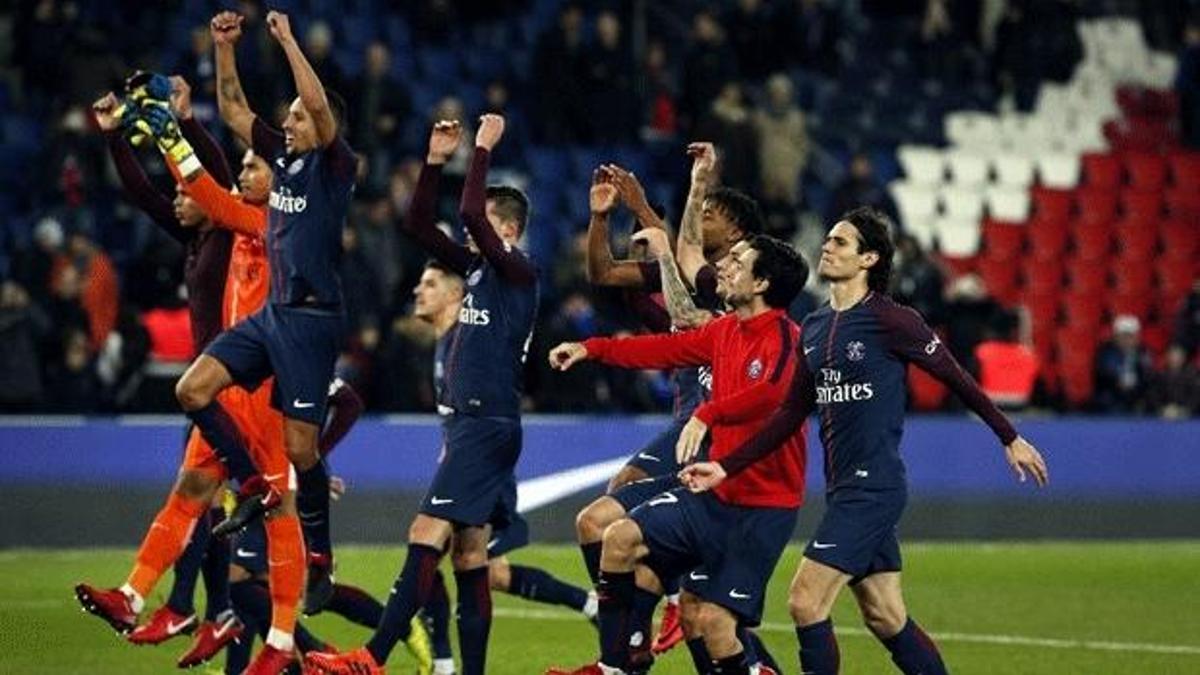 PSG puan farkını açıyor