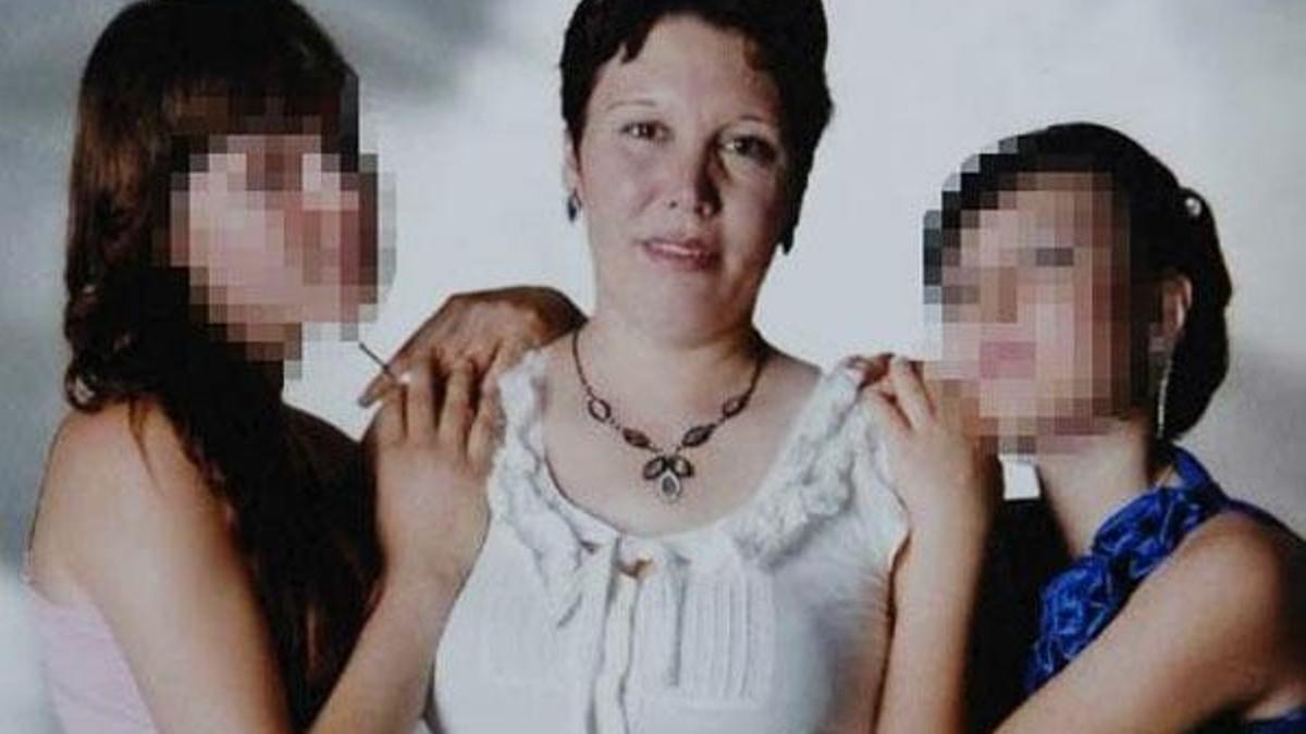 Aliağa'da annelerini öldüren kız kardeşlerin cezalarını Yargıtay onadı