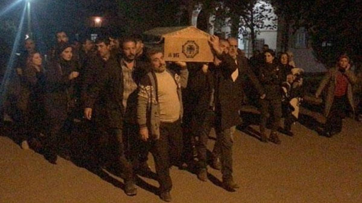 Diyarbakır'da PKK'lıların cenazesine katılan HDP'liler hakkında soruşturma
