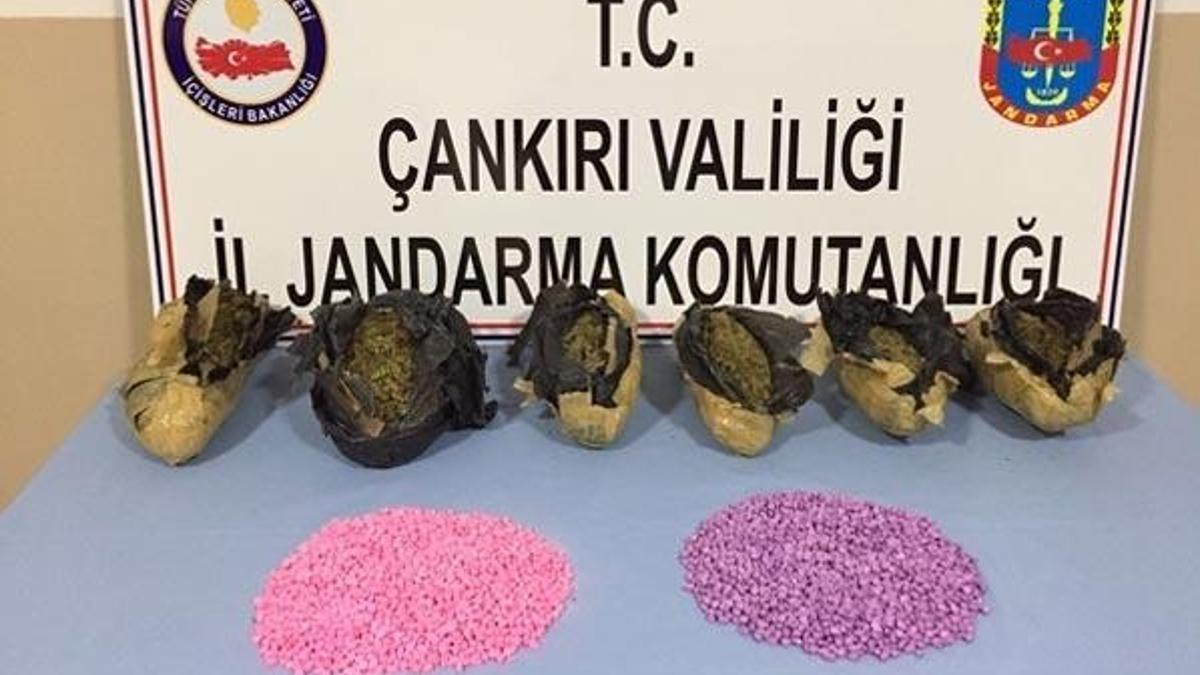 Sakarya'da düğmeye basıldı, uyuşturucu tacirleri Çankırı'da yakalandı