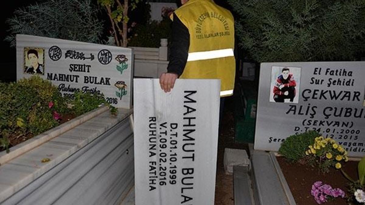 PKK'lıların mezar taşları değiştirildi