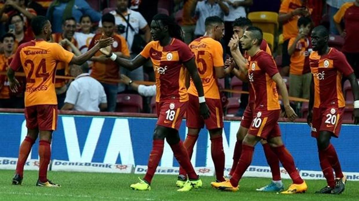 G.Saray'da isyan! Soyunma odası karıştı
