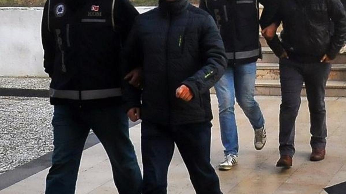 FETÖ'nün şifreli iletişim taktiği çözüldü, 331 asker gözaltına alındı