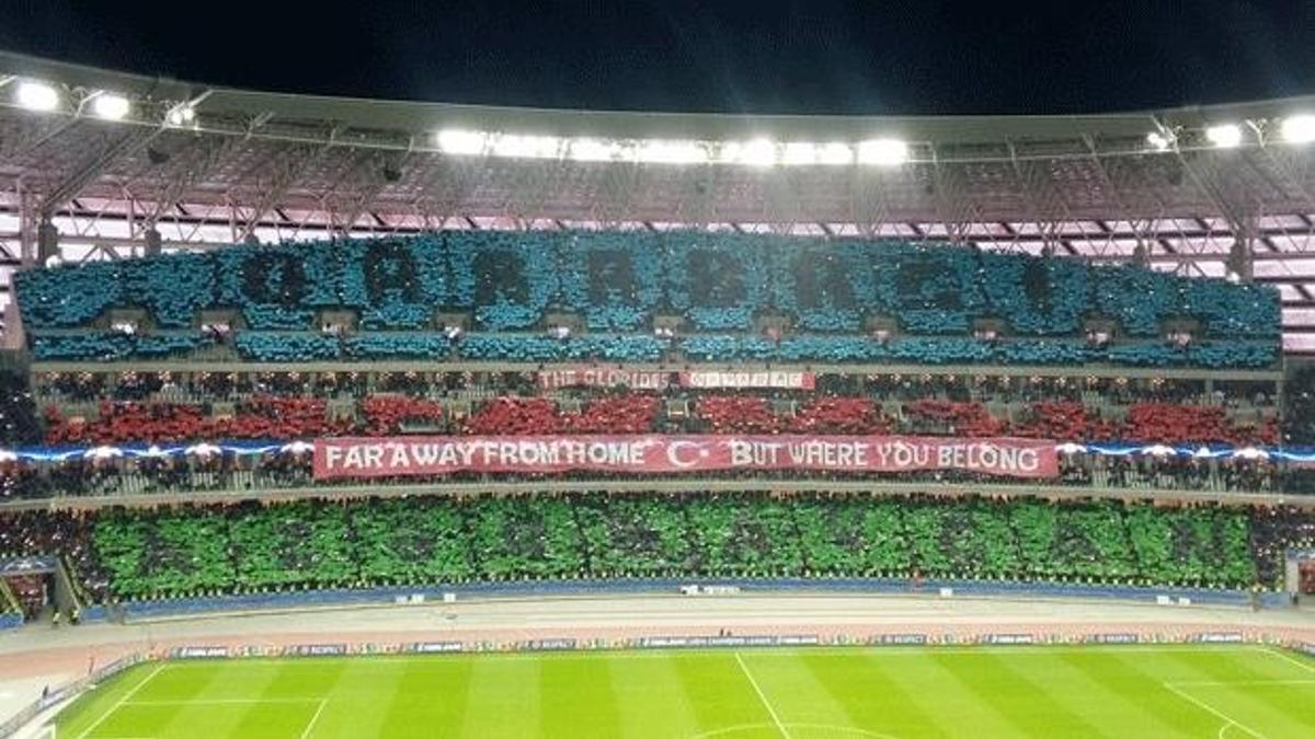 Karabağ'dan tokat gibi koreografi!