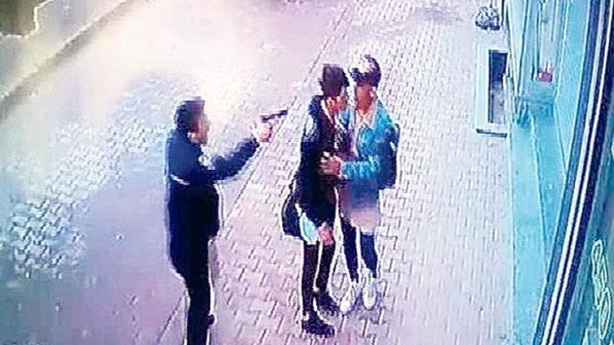 Savcı, o polise müebbet istedi