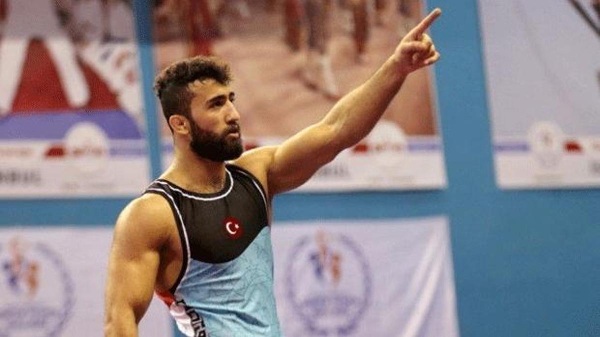 Burhan Akbudak, Dünya şampiyonu oldu!