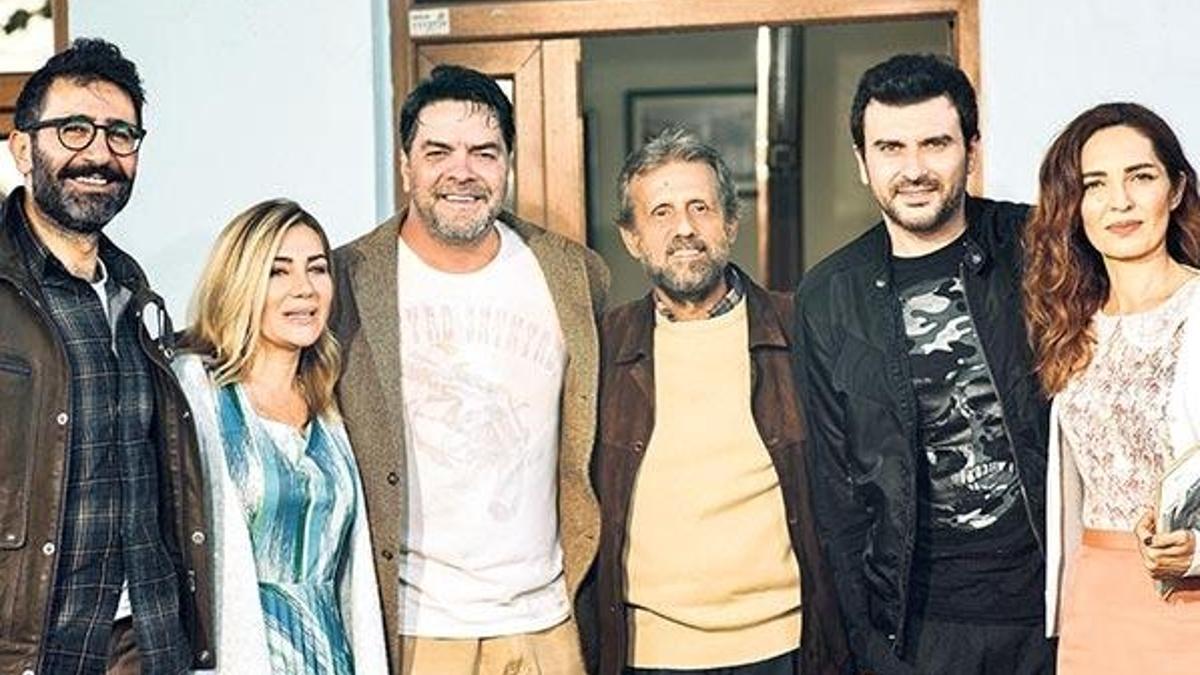 Beyaz ve Ayla klipte buluştu