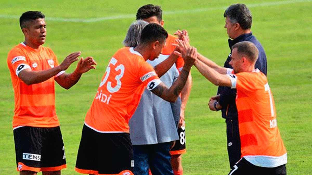 Gol düellosu Adanaspor'un!