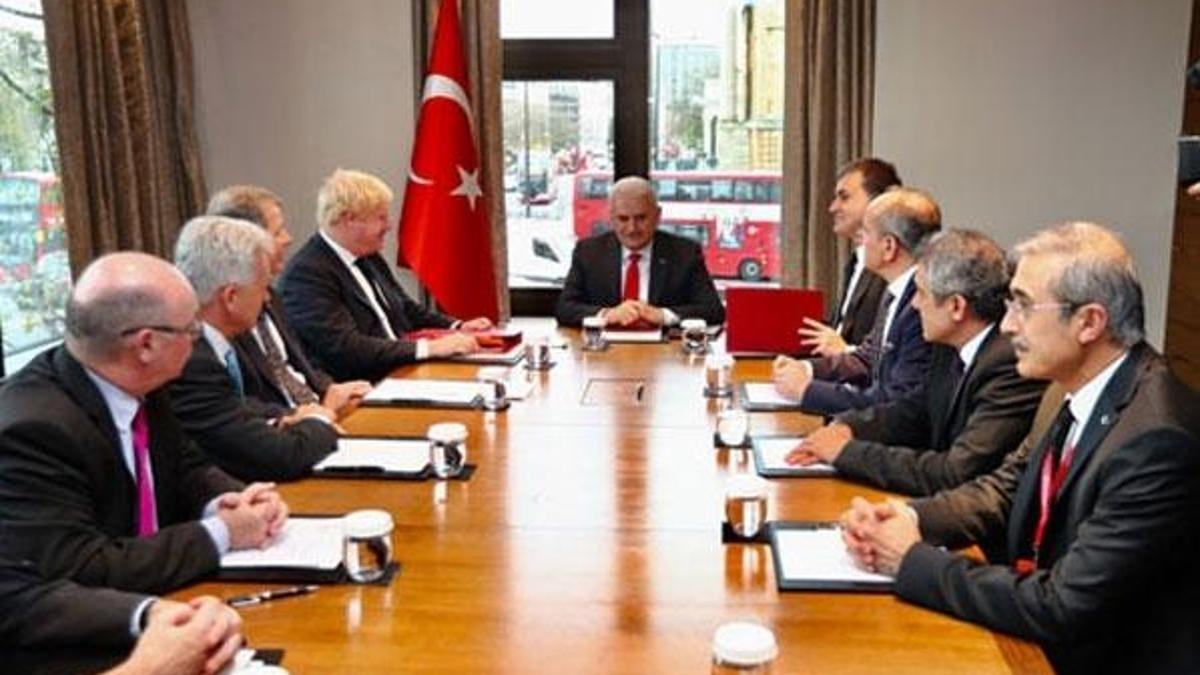 Başbakan Yıldırım, İngiltere Dışişleri Bakanı Johnson ile görüştü