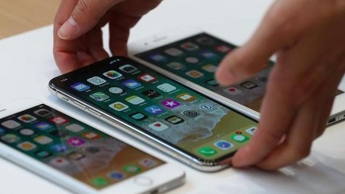 Katlanabilir iPhone için patent bekliyor