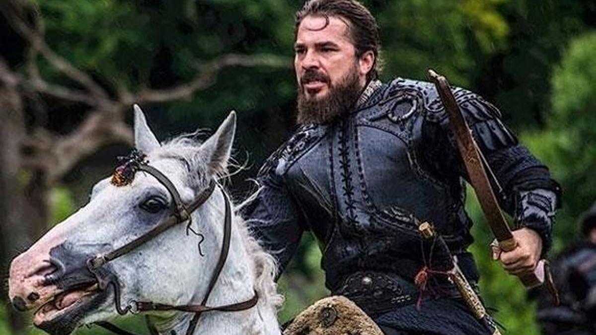 Engin Altan Düzyatan, Diriliş'ten ayrılıyor mu?