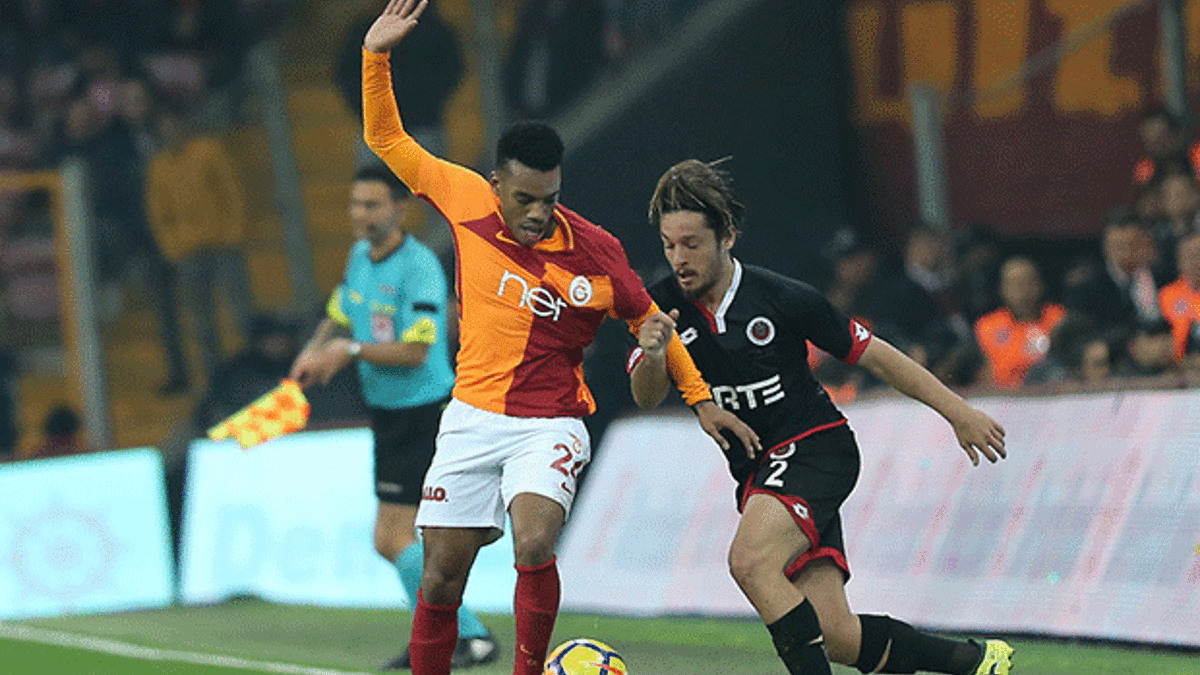 Galatasaraylı yıldıza Benitez kancası