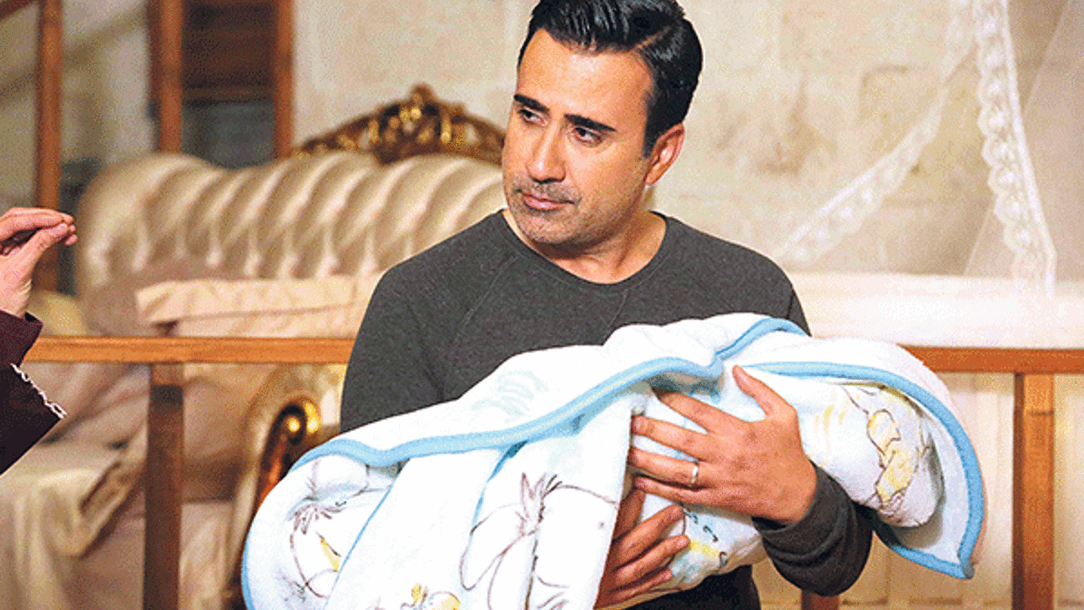 Emrah’tan özel ninni