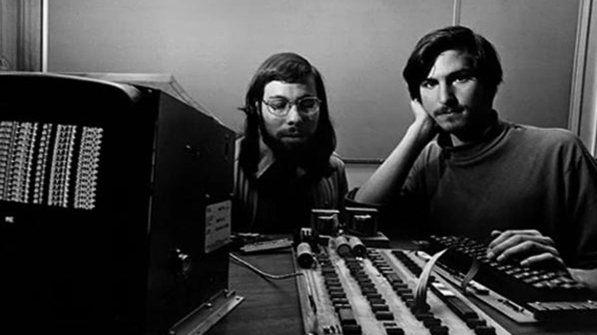 Apple’ın kurulmasını sağlayan cihaz açık artırmada