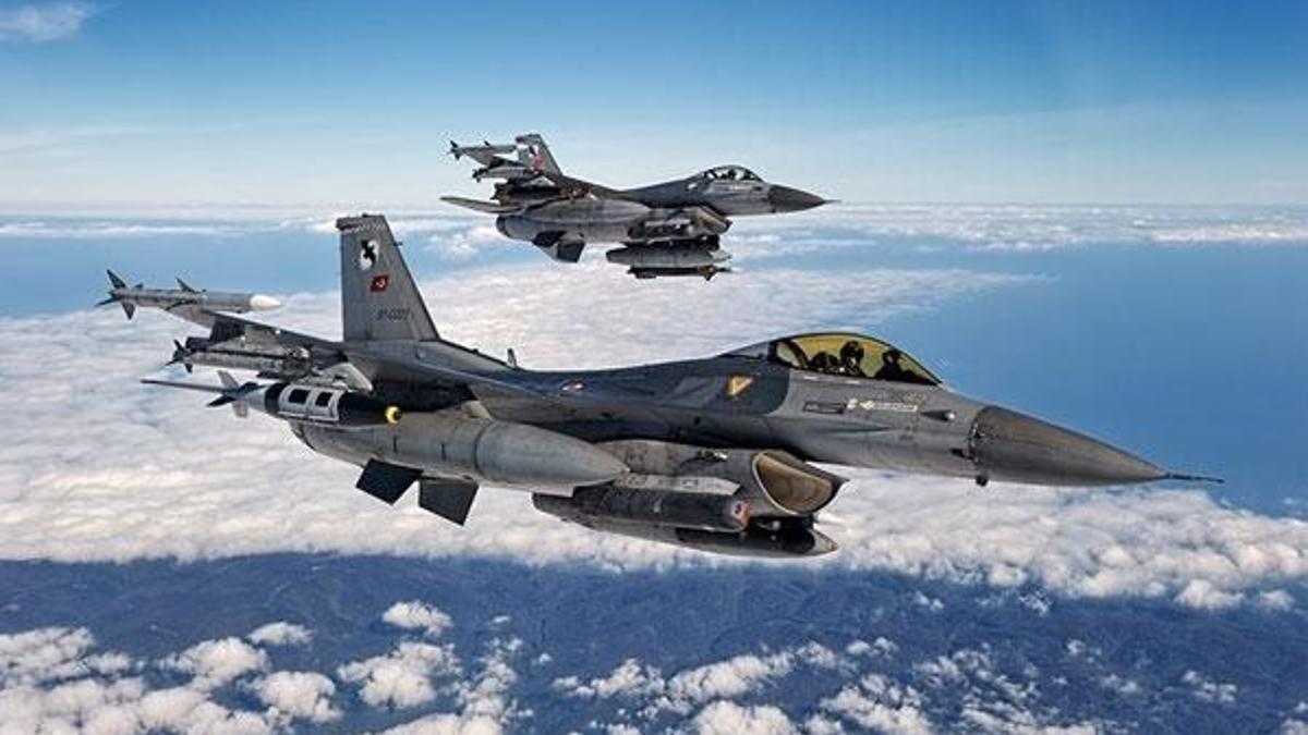 Türk jetleri Asos bölgesinde yığınak yapan PKK'ya büyük darbe!