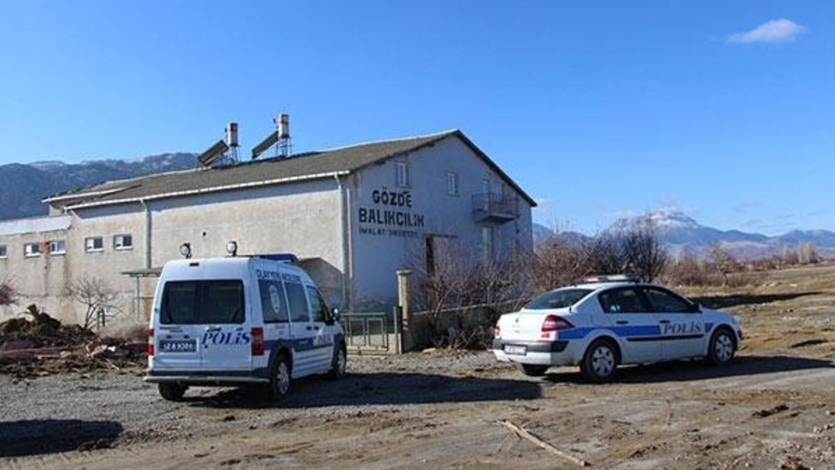 Polisten kaçarken düşüp ayağını kırdı