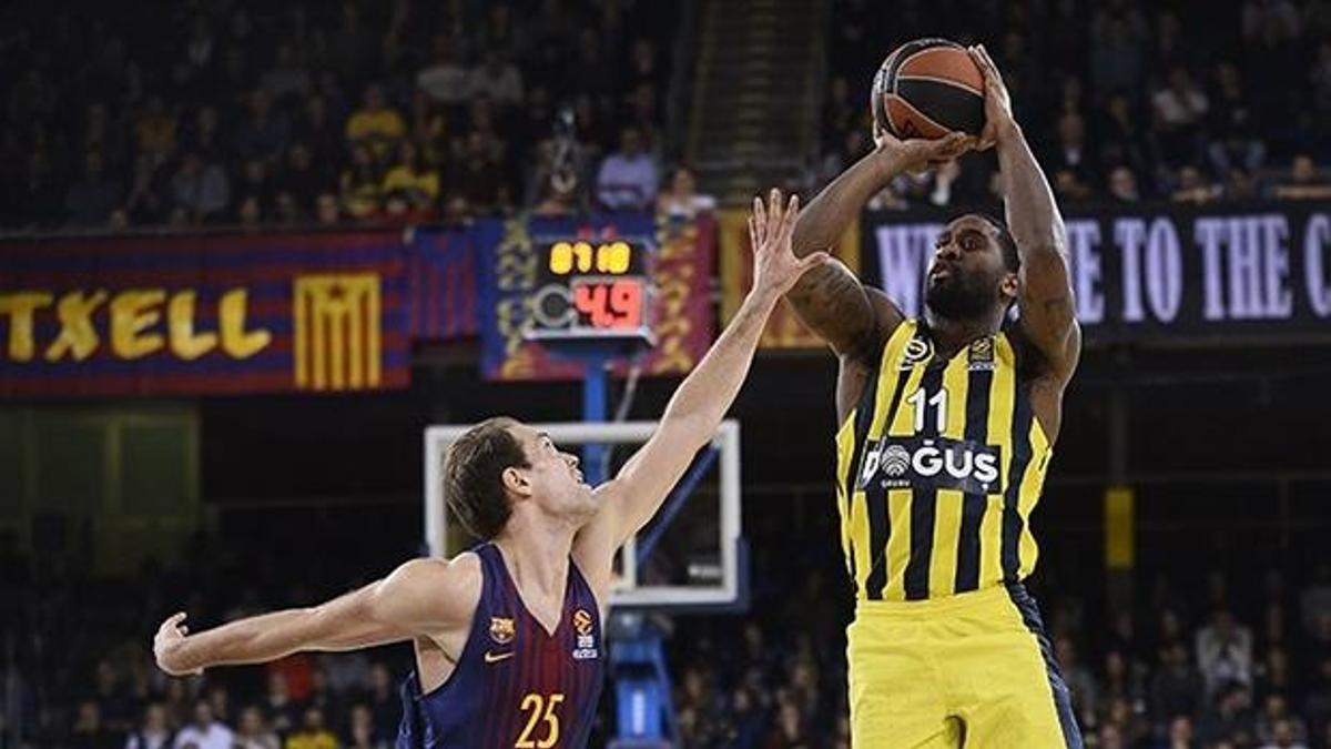 Fenerbahçe Barcelona'yı salladı!