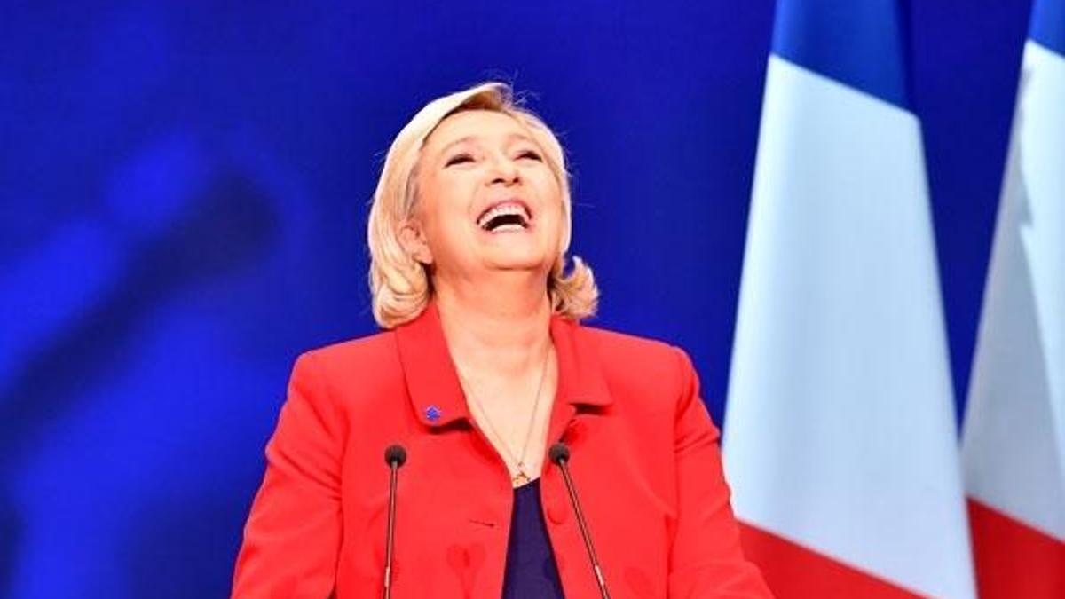 Aşırı sağcı Le Pen'in partisine adli soruşturma
