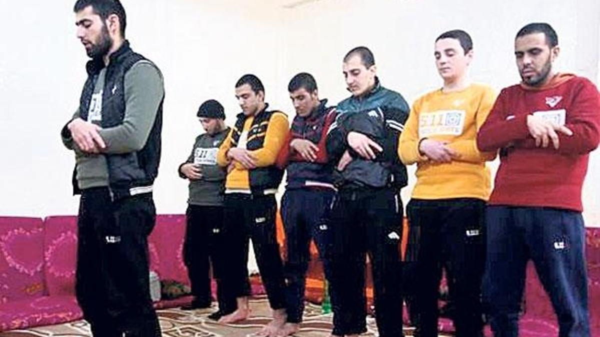DEAŞ’lılar gerçek İslam’ı öğreniyor!