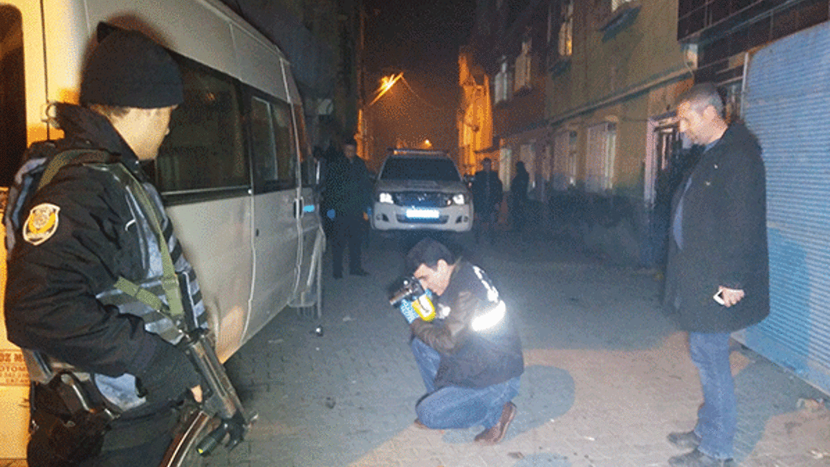 Kurşun yağmuruna tuttular!