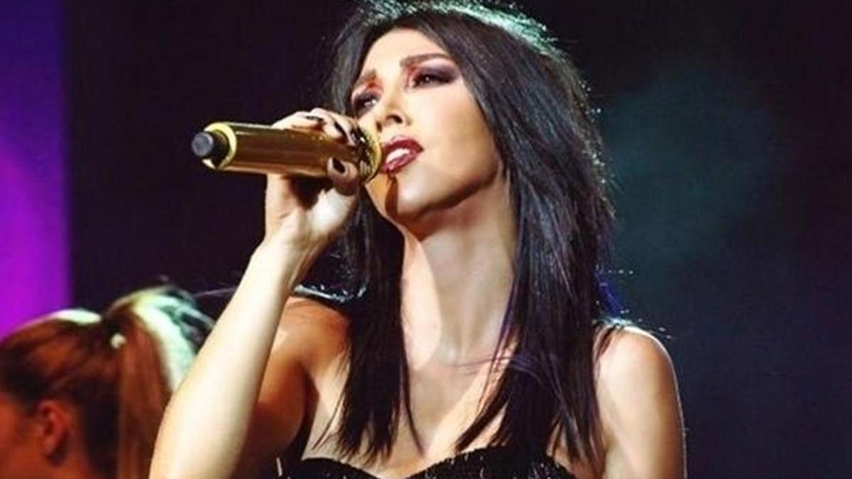 Hande Yener evleniyor! İşte tarih...