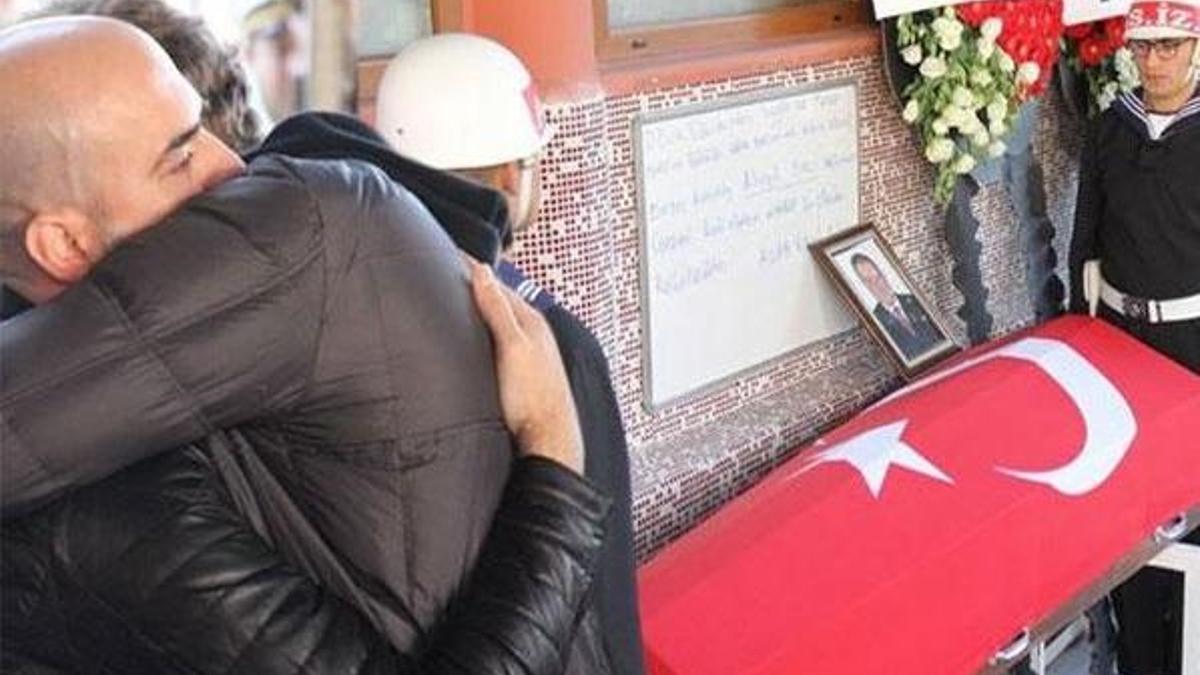 Toygar Işıklı’nın Kıbrıs gazisi babası toprağa verildi!