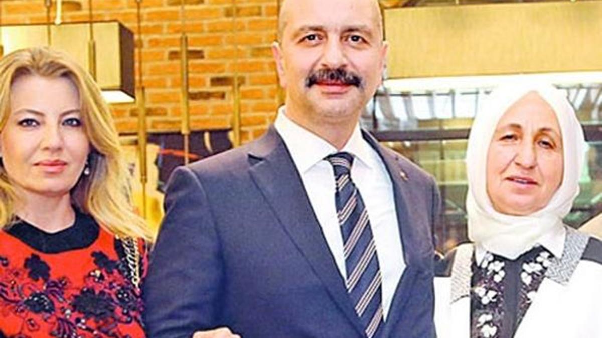 Akın İpek'in eşi hakkında yakalama kararı çıktı