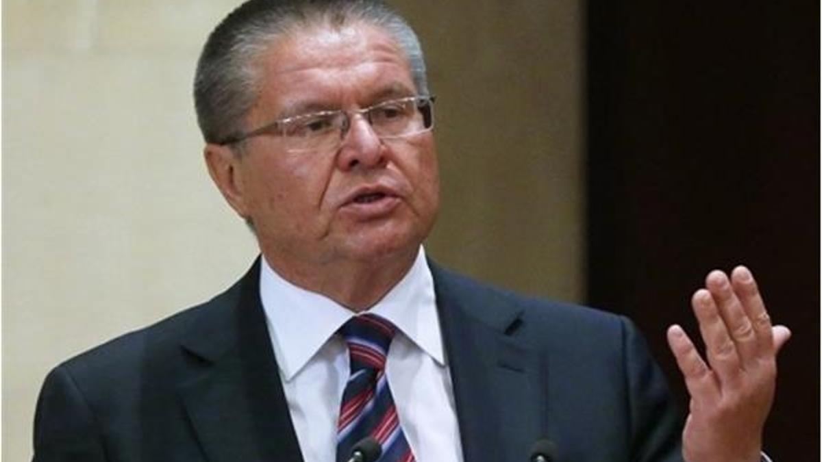 Eski Rus bakan rüşvetten 8 yıl hapse mahkum edildi