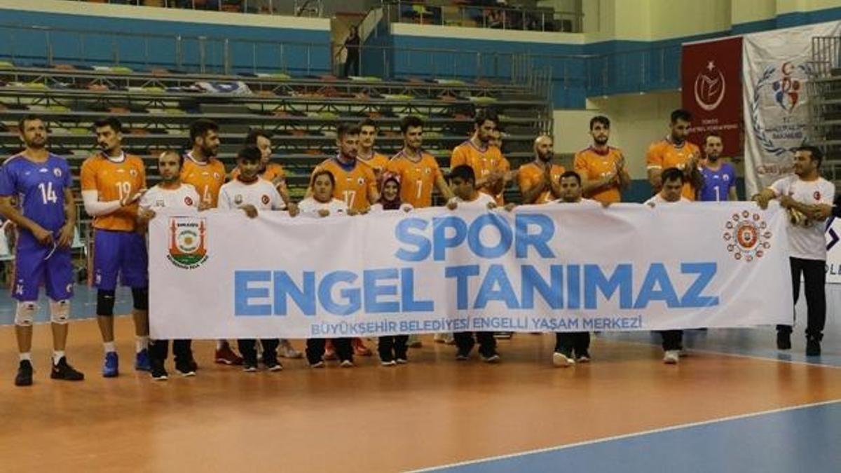 F.Bahçe elendi, İstanbul B.B. yarı finale yükseldi