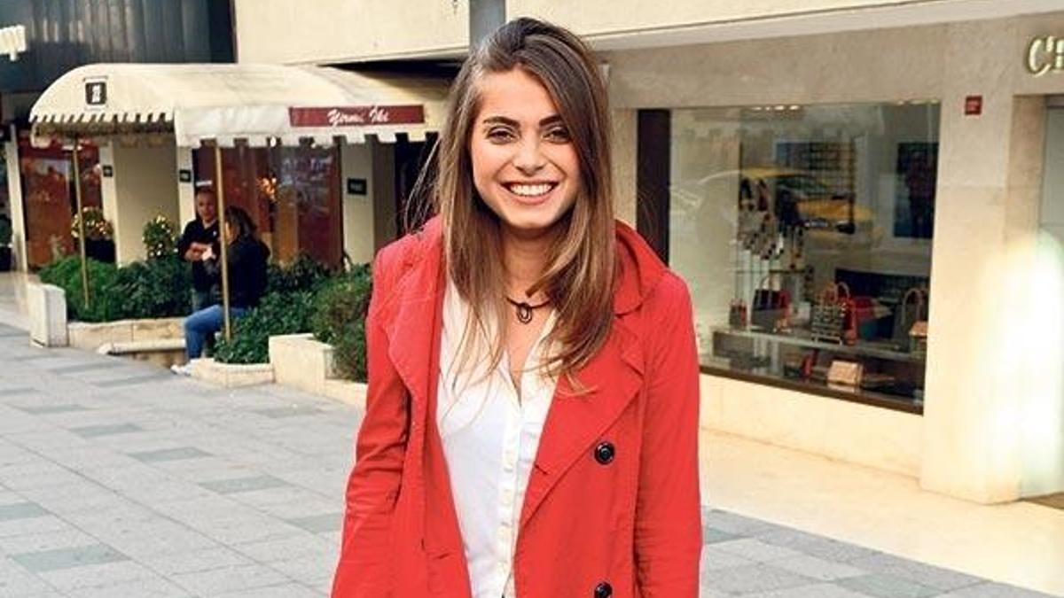 Bizi abim tanıştırdı