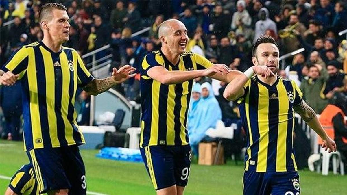 Türkiye'de Fenerbahçe dünyada Barcelona