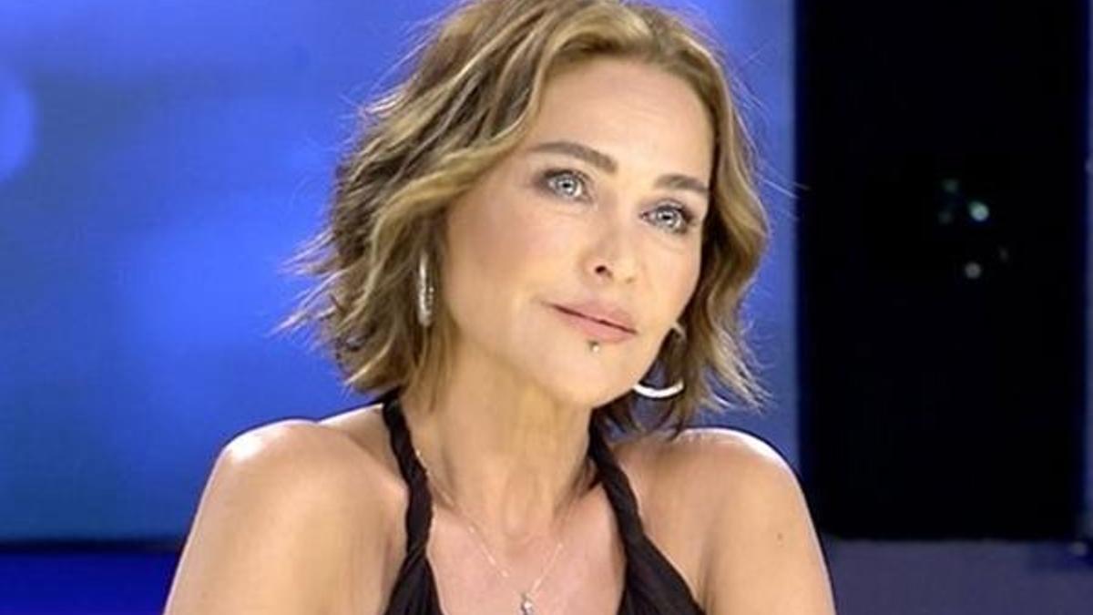 Hülya Avşar bombayı patlattı: Hamileyim!
