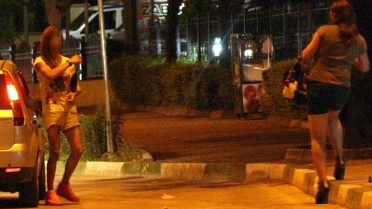 AYM’den emsallik travesti kararı… Artık müşteri beklemek suç değil!