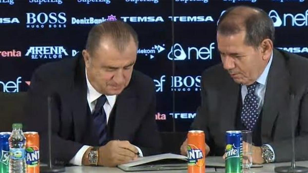 Ve Fatih Terim imzayı attı!
