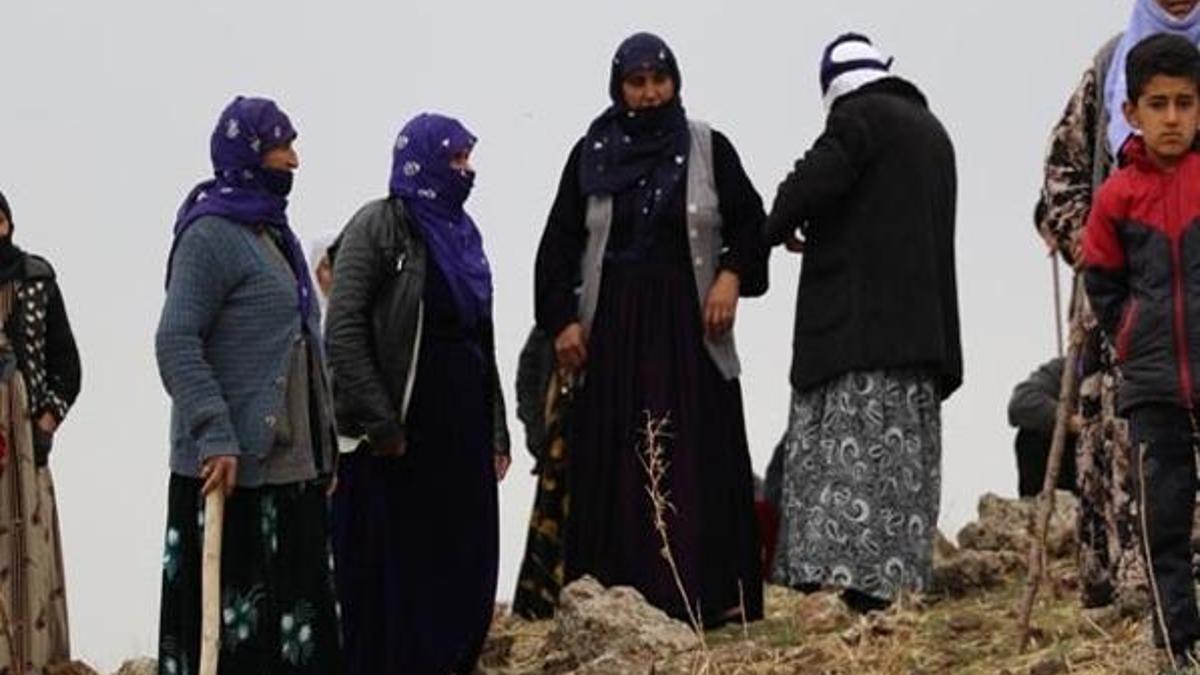 Onlarca mezar kayboldu! Köylülerden korkunç iddia…