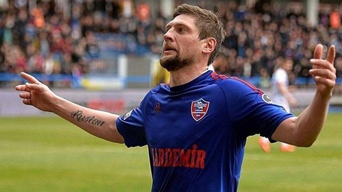 Göztepe'ye Kardemir Karabükspor'dan iki yıldız