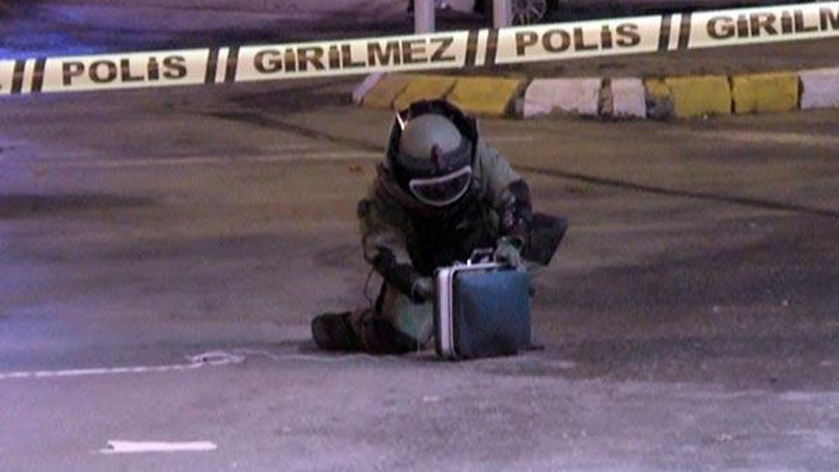Üsküdar’da şüpheli çanta paniği