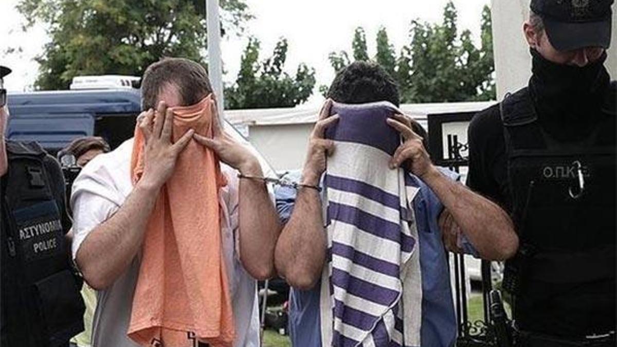 Yunanistan'a kaçan darbecilerin İstanbul'daki yargılaması başladı