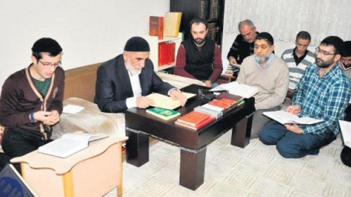 Tahşiye kumpası: Eve polisler bomba koymuş