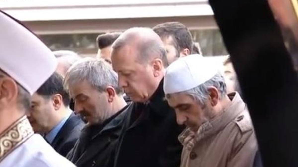 Cumhurbaşkanı Erdoğan cenaze namazına katıldı