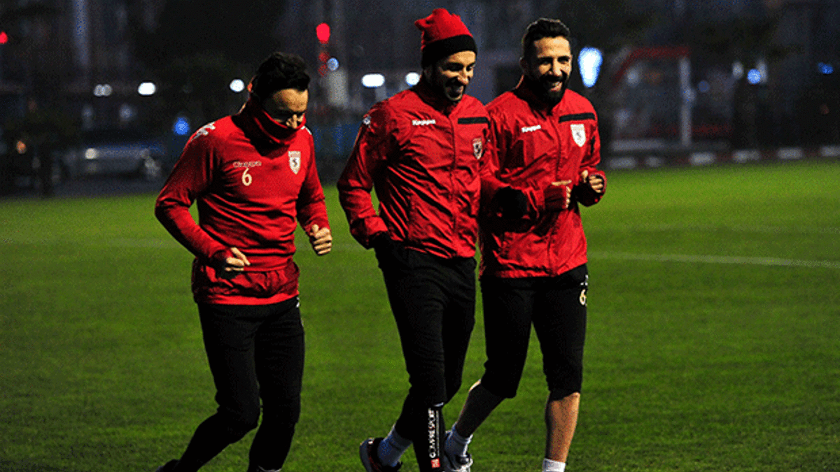Samsunspor’da parasını alan tek futbolcu kampa katılmadı