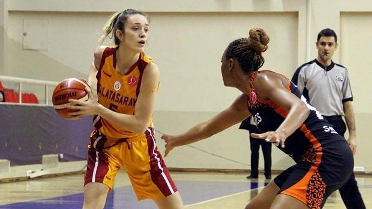 Galatasaray farklı yenildi