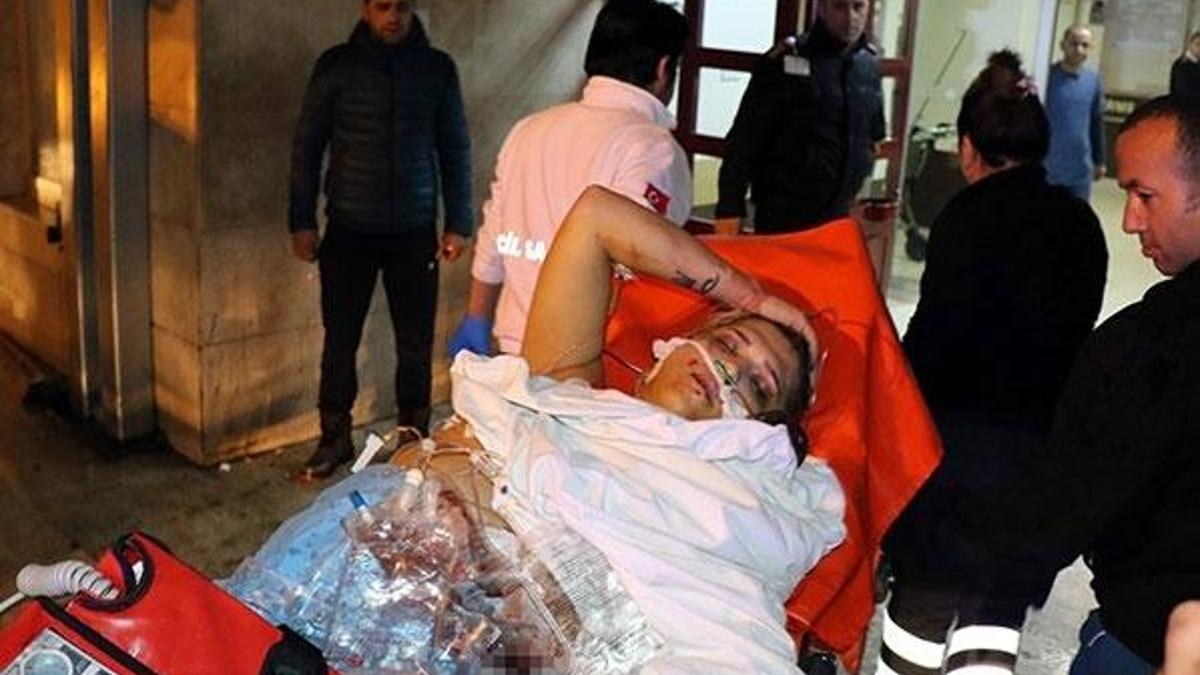 Hastane bahçesine bırakılan travesti hayatını kaybetti