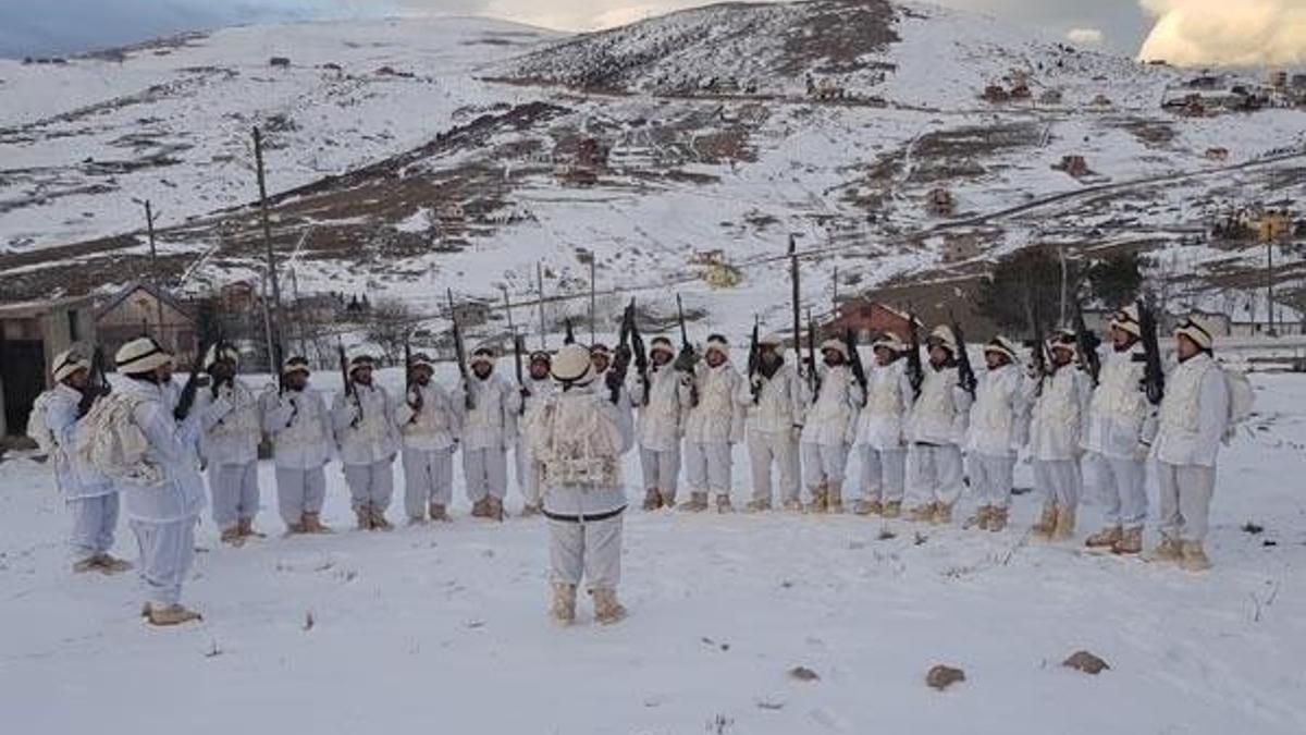 Karadeniz yaylalarında komandolar eksi 7 derecede terörist arıyor