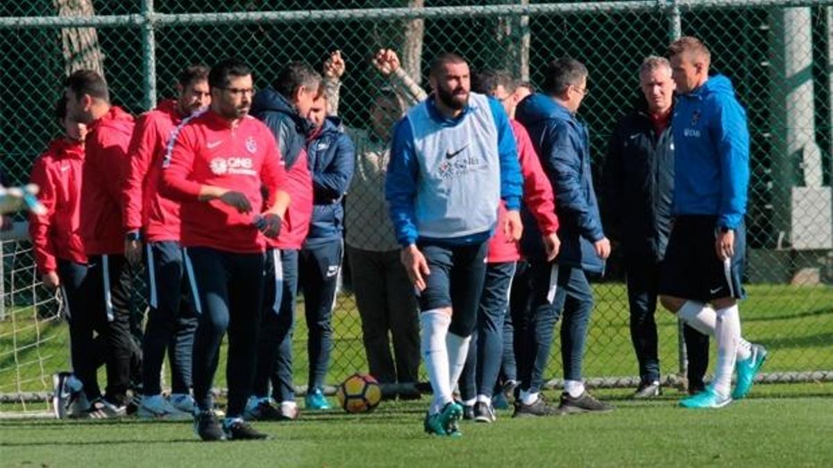 Trabzonspor’da Burak Yılmaz şoku