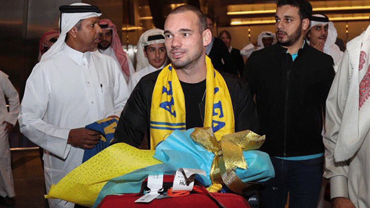 Sneijder'den Katar açıklaması