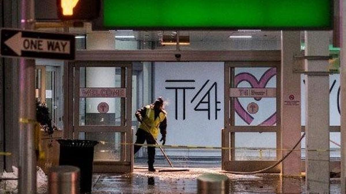 New York JFK Havalimanı'nı su bastı