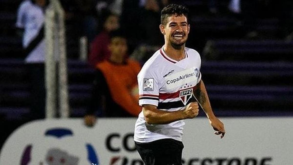 Sürpriz transfer Pato