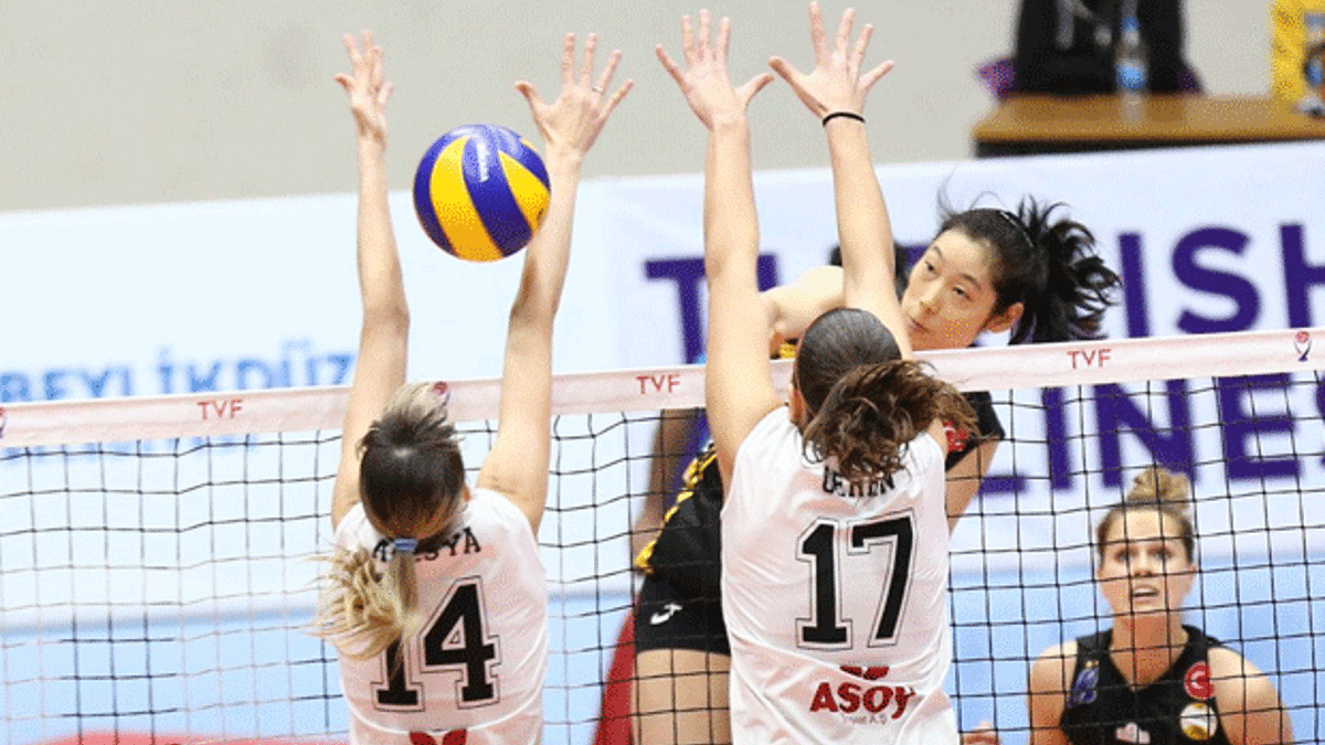VakıfBank deplasmanda kazandı